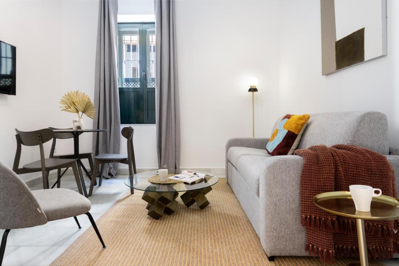 Suites Maestranza - Refinadores By Magno Apartments Sevilla Exteriér fotografie